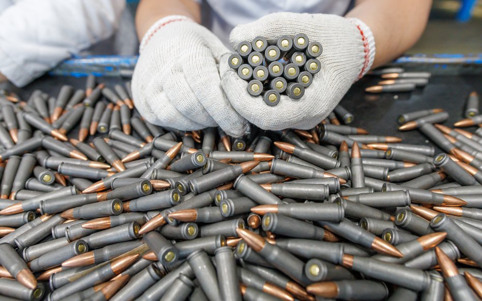 Przestawienie fabryki na produkcję dla sektora obronnościowego