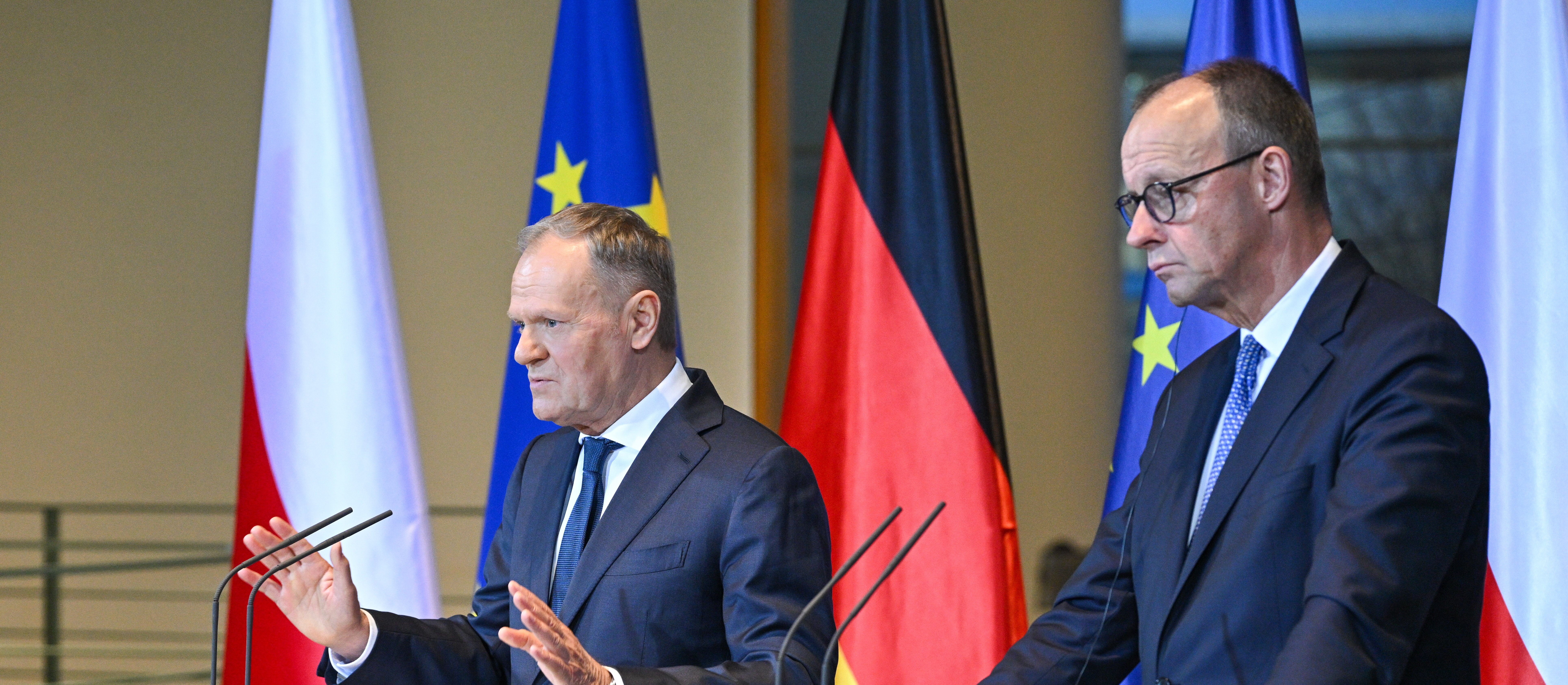 Jędrzej Bielecki: Donald Tusk zawstydza Niemców