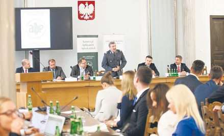 „Adwokatura wobec zmian w prawie karnym". Od lewej: Michał Pomorski – aplikant adwokacki; Aleksander