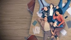 „Niestworzeni do pracy”, prod. Mindy Kaling, dystr. Disney+