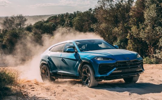 Lamborghini Urus SE - jedyny SUV w ofercie marki