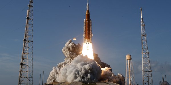 Problemy w księżycowej misji Artemis 2. Zawiodła toaleta za 23 mln dol.