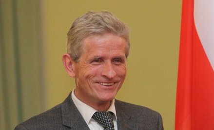 Roman Kuźniar: Wetowanie budżetu byłoby toczeniem krwi Polaków