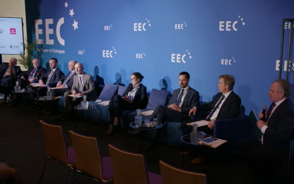 Uczestnicy panelu „Nauka, kadry, kosmos"