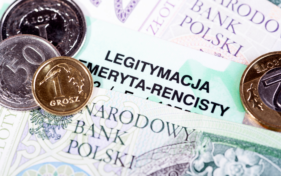 W maju trzy terminy wypłat emerytur ulegną zmianie