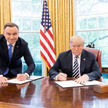 Andrzej Duda i Donald Trump podpisują deklarację o współpracy