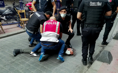 Turcja: Marsz LGBT w Stambule. Policja użyła gazu łzawiącego