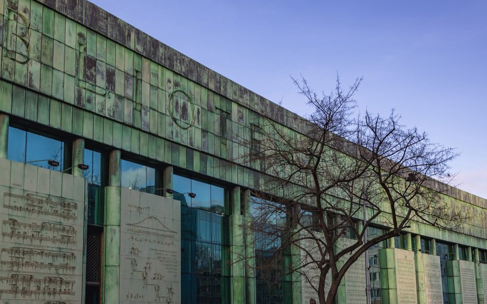 Z Biblioteki Uniwersytetu Warszawskiego zginęło co najmniej osiem cennych książek