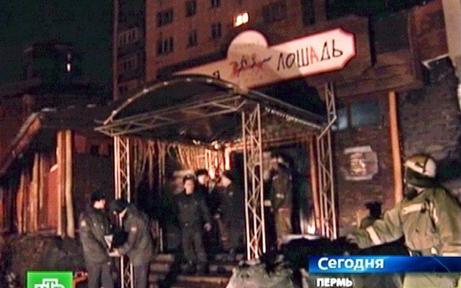 Fajerwerki zabiły ponad sto osób