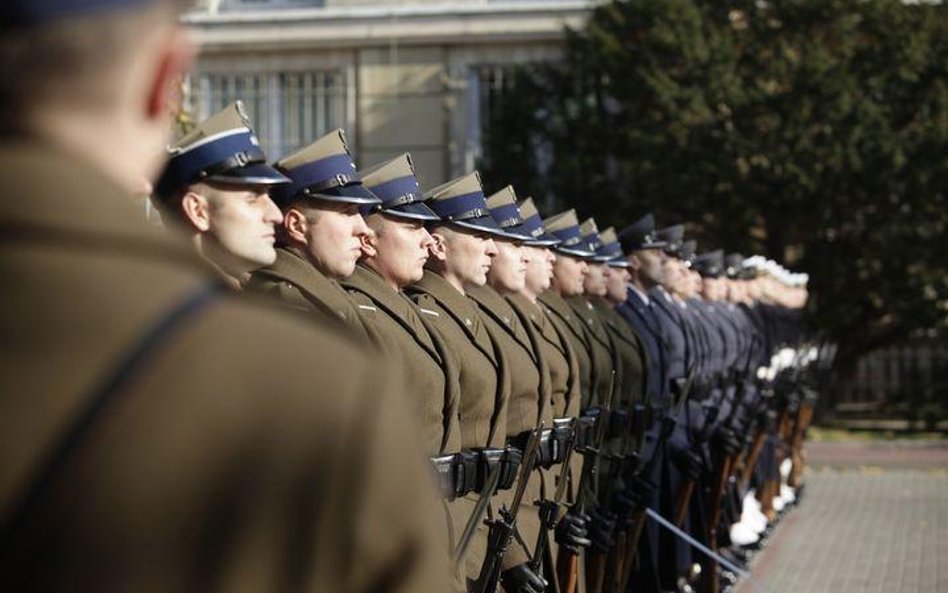 7 tysięcy żołnierzy mniej