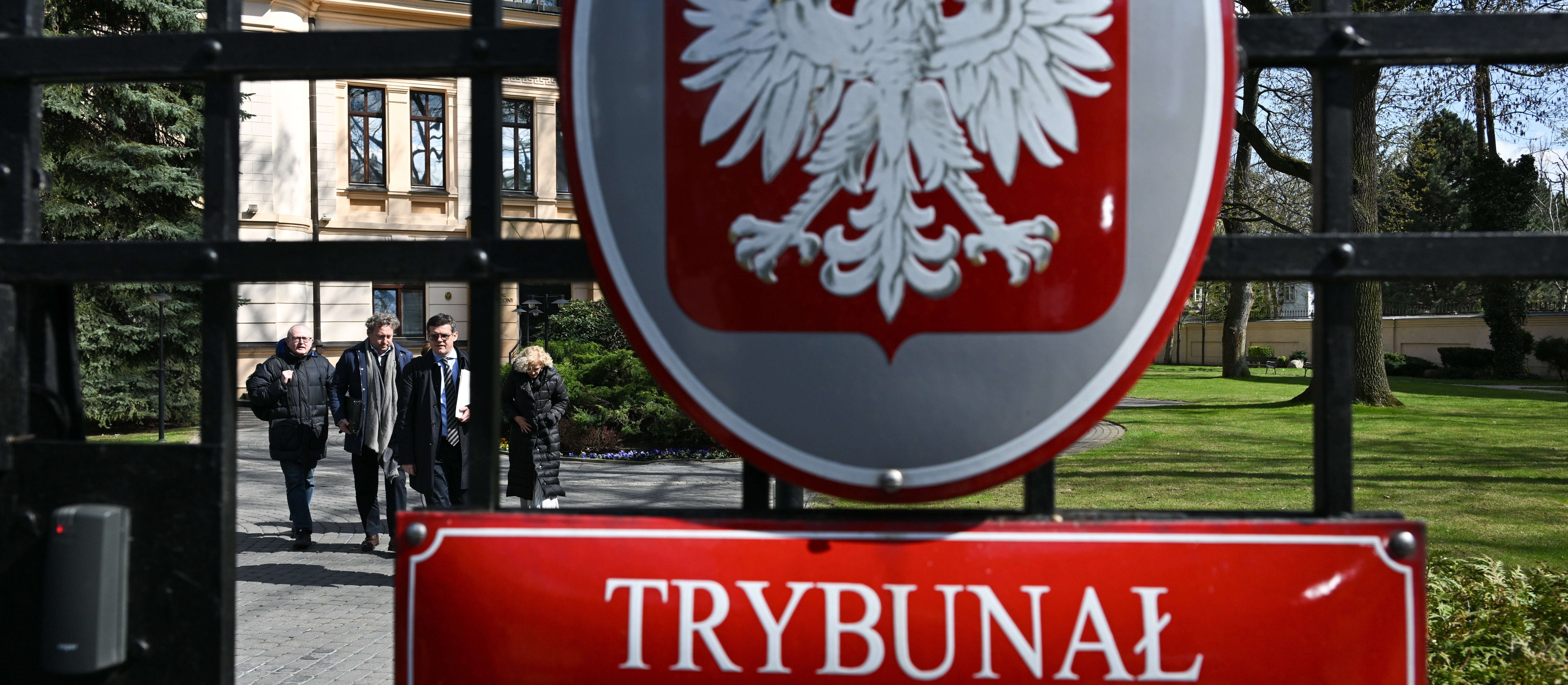 Sondaż: Polacy tracą zaufanie do Trybunału Konstytucyjnego