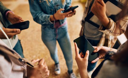 Wygenerowali zdjęcie nagiej koleżanki. Organy ścigania: to nie było przestępstwo