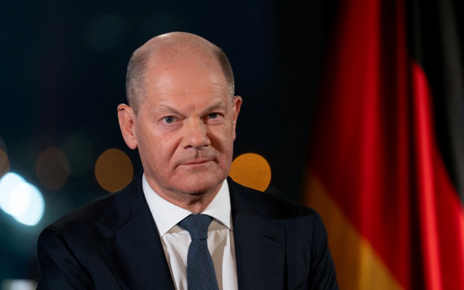 Olaf Scholz przeciwko wszystkim