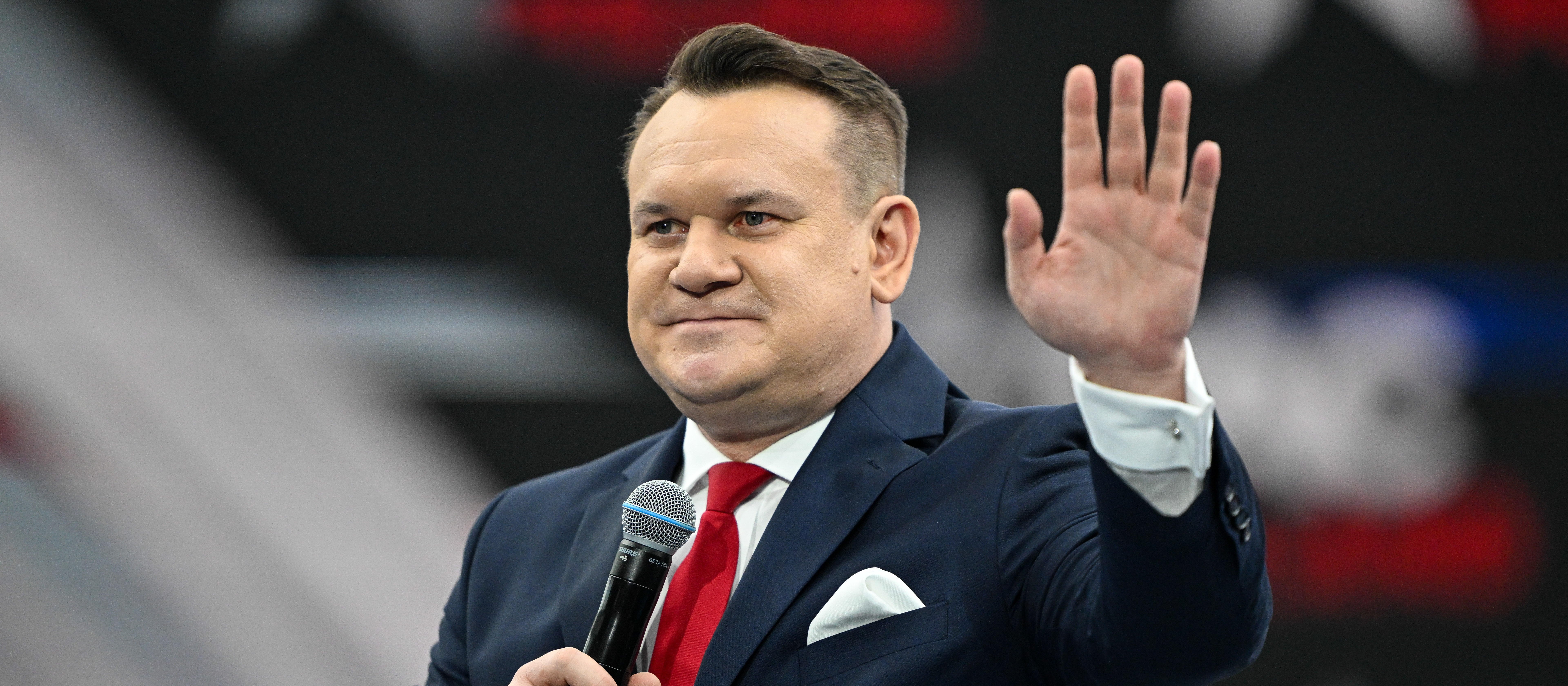 Irena Lasota: Zimna wojna Trumpa z Europą. Tarczyński persona non grata w UK