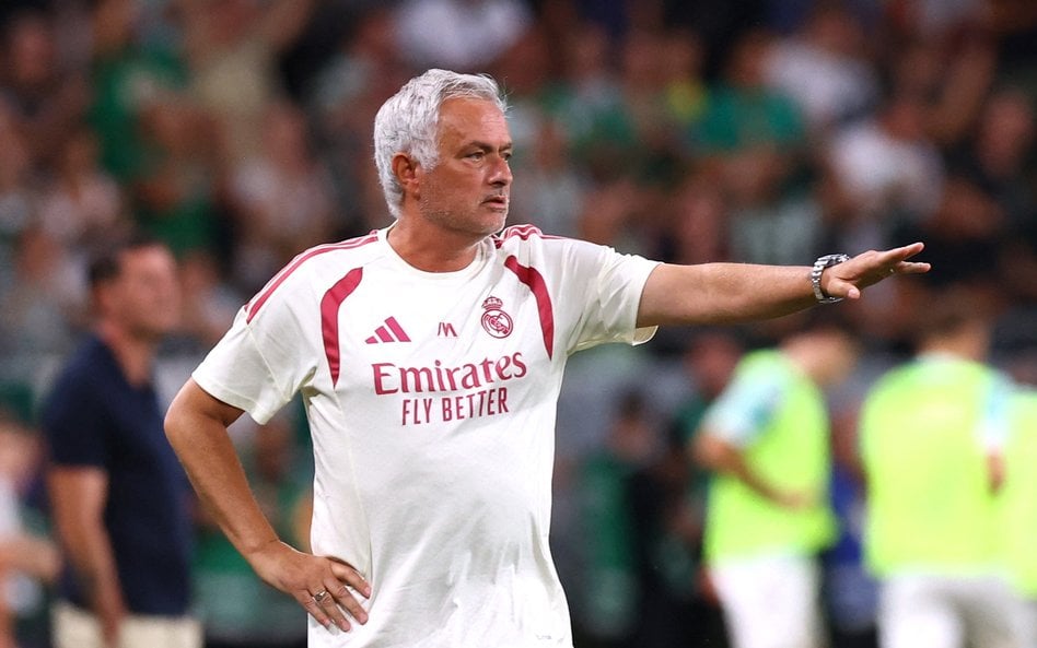Jose Mourinho wraca do Realu Madryt po 13 latach