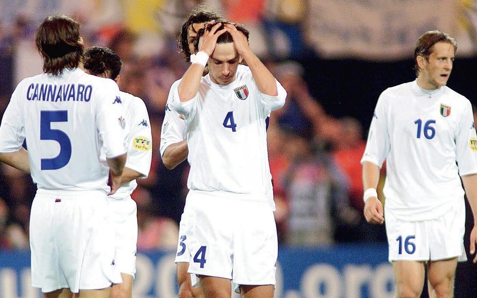 Włosi winę za porażkę w finale Euro 2000 z Francuzami (1:2) zrzucili przede wszystkim na pecha