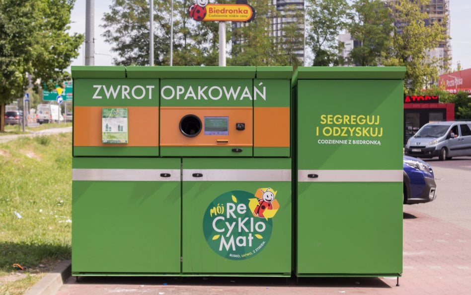 Od 21 września Biedronka wydłuża ważność bonów kaucyjnych