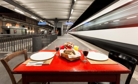 Restauracja w budynku dworcowym bez alkoholu