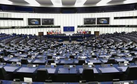 Sala plenarna Parlamentu Europejskiego w Brukseli