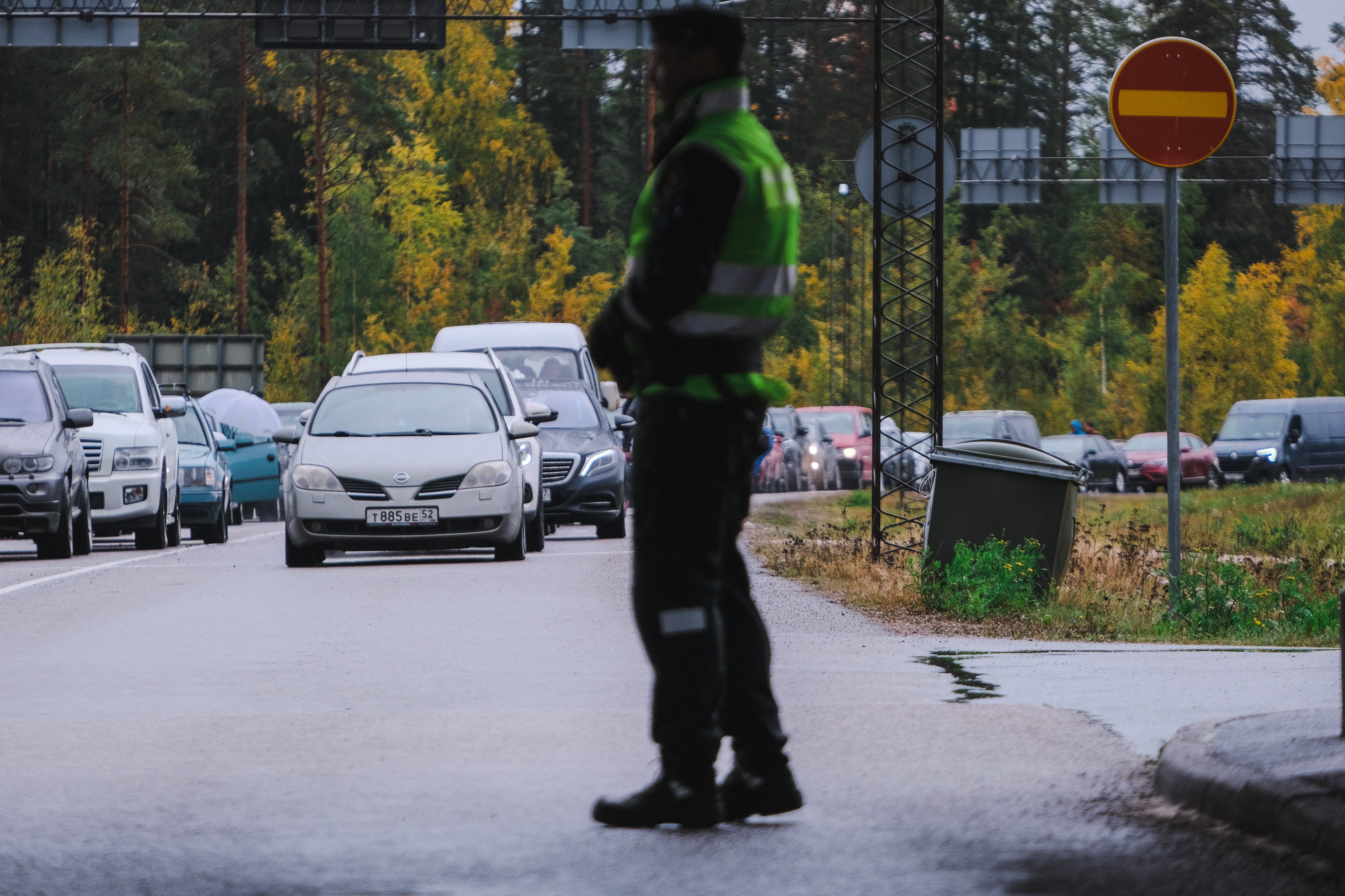 Rosjanie Odcięci Od Bankomatów W Finlandii. Chiny Ograniczają Dostęp Do ...