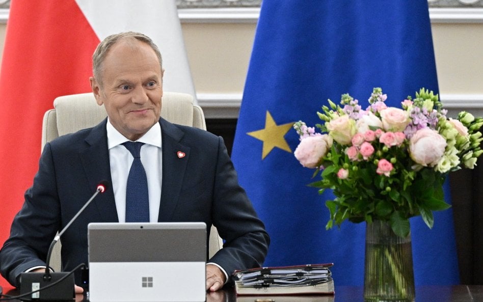 Premier Donald Tusk na posiedzeniu rządu