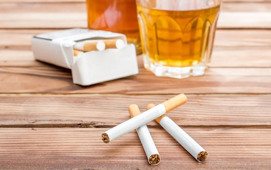 Nowy projekt rządu: akcyza na alkohol i papierosy w górę