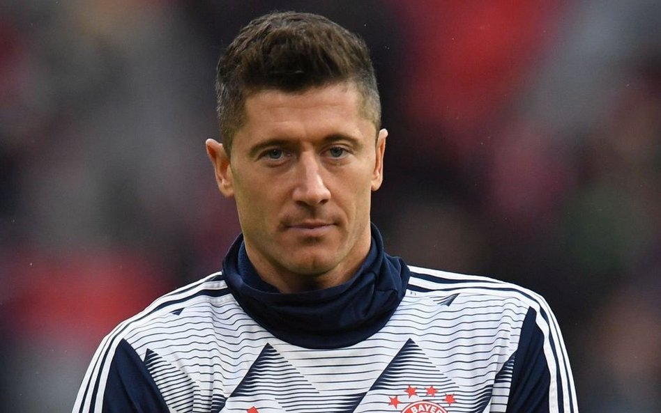 Robert Lewandowski wrócił do treningów po operacji. Jest szansa, że zagra już w niedzielnym meczu z 