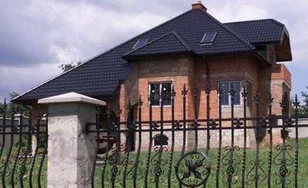 Czy lepiej podarować nieruchomość córce czy również zięciowi
