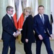 2015 r., Szef BBN Paweł Soloch, sędzia Julia Przyłębska i prezydent Andrzej Duda podczas zaprzysięże