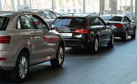 Trzy czwarte aut w parku firm branży CFM objętych jest pełnym serwisem i leasingiem