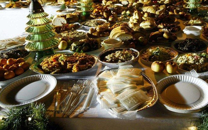 Polacy zmarnują mniej żywności w święta? Tradycja w odwrocie