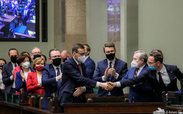 Sondaż. Sejm zdecydował o Funduszu Odbudowy. Polacy ocenili
