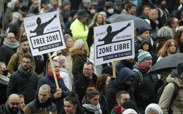 Bruksela, protest przeciw paszportom covidowym