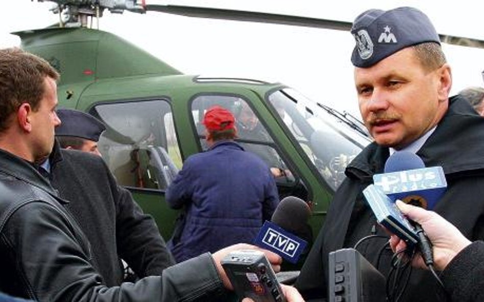 Minister walczy o komendanta akademii