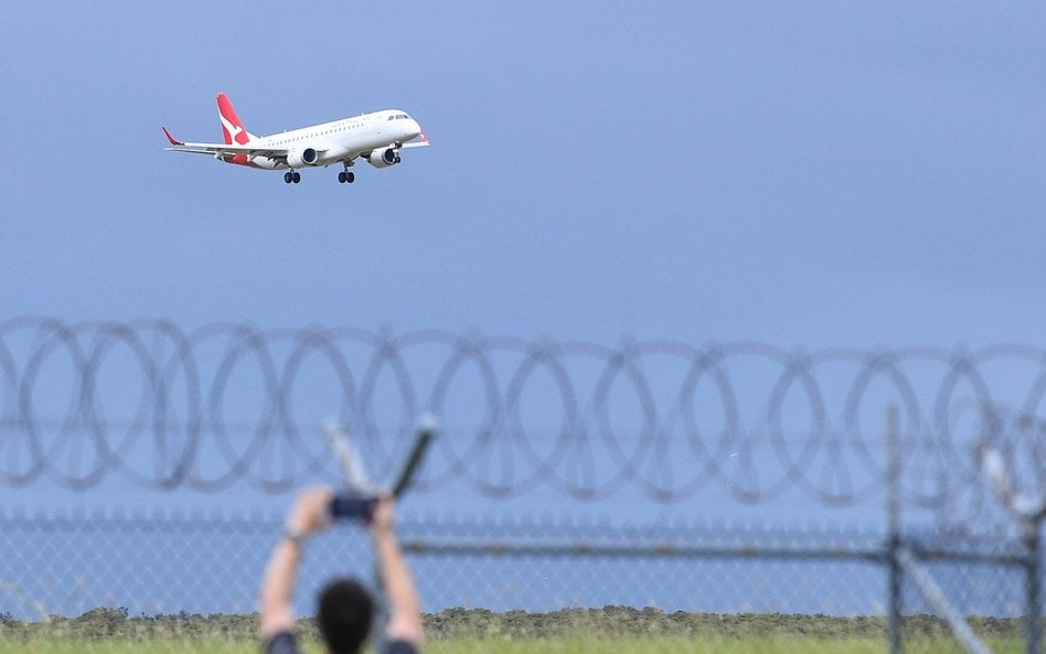 Samolot australiskiej linii lotniczej musiał być gruntownie wysprzątany