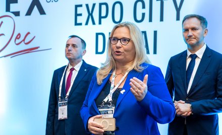 Małgorzata Kasińska, prezes MK Business Link przemawiająca podczas targów GITEX GLOBAL 2025 w Dubaju