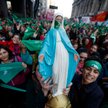 Argentynki z zielonymi chustkami chcą legalizacji aborcji