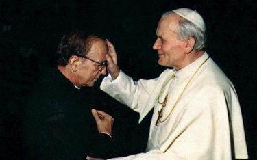 Ks. Marcial Maciel chętnie pokazywał się w towarzystwie Jana Pawła II