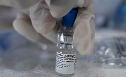 Zmarnowało się ponad tysiąc szczepionek. Powodem awaria zamrażarki