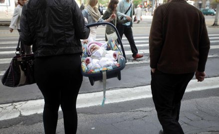 Nie jest potrzebny wyrok sądu opiekuńczego, by zyskać prawo do 20 tygodni na opiekę nad dzieckiem