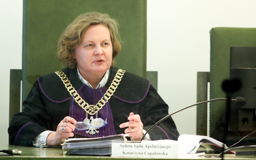 Sędzia Katarzyna Capałowska na sali rozpraw Sądu Apelacyjnego w Warszawie
