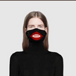 Gucci wycofuje bluzę "przypominającą czarną twarz"