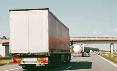 Przewoźnicy pod ścianą. „Bez podwyżek nie będziemy jeździć”