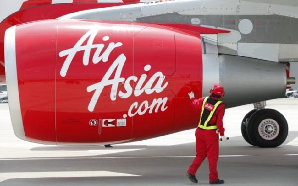 Sto airbusów dla AirAsia