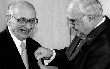 Prof. Władysław Bartoszewski i kanclerz Niemiec Helmut Kohl