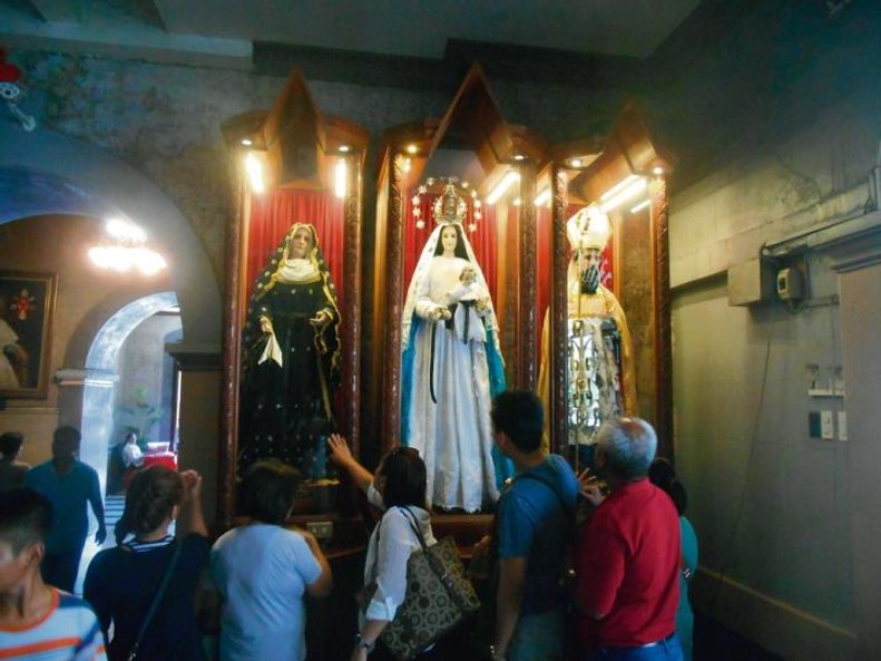 Katolicyzm jest wciąż ważną częścią filipińskiej tożsamości narodowej.