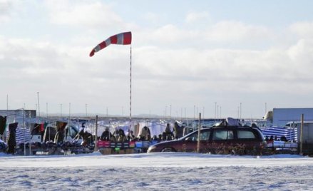 Lotnisko w Zamościu-Mokrem w niedziele zamienia się w największy bazar w regionie
