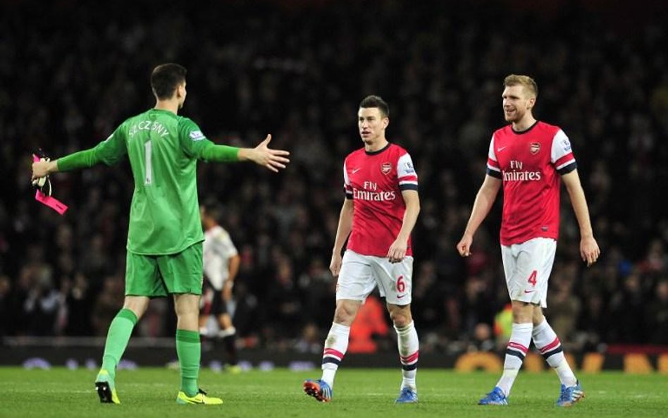 Niedziela na Old Trafford: mistrz gra z liderem