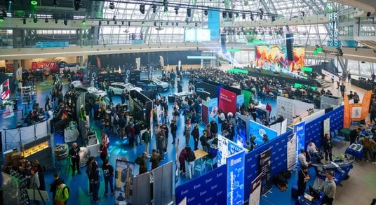 Premierowa edycja Podkarpackiego Festiwalu Nauki i Innowacji zgromadziła tysiące uczestników