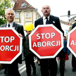 Walka między zwolennikami Pro-Life i Pro-Choice przenosi się z polskiego podwórka na europejskiego